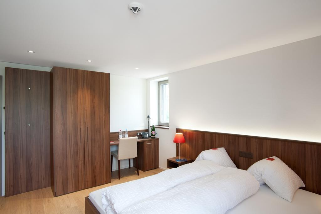 Seehotel Delphin Meisterschwanden Rom bilde