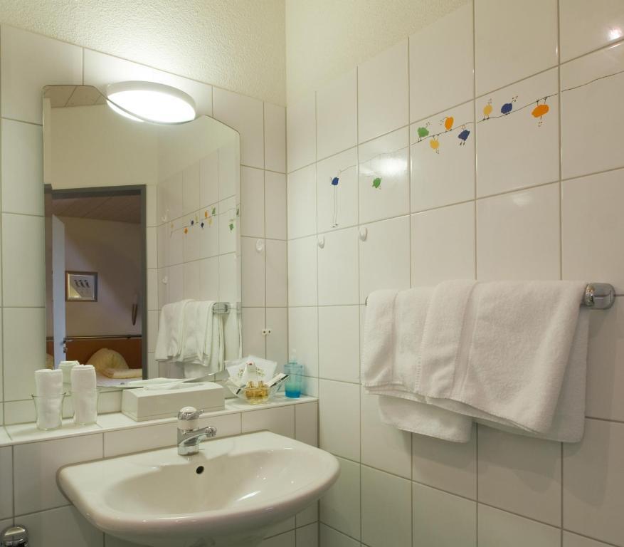 Seehotel Delphin Meisterschwanden Rom bilde